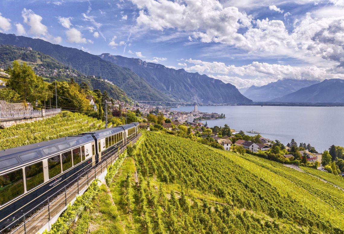 GoldenPass Express beside Lake Geneva